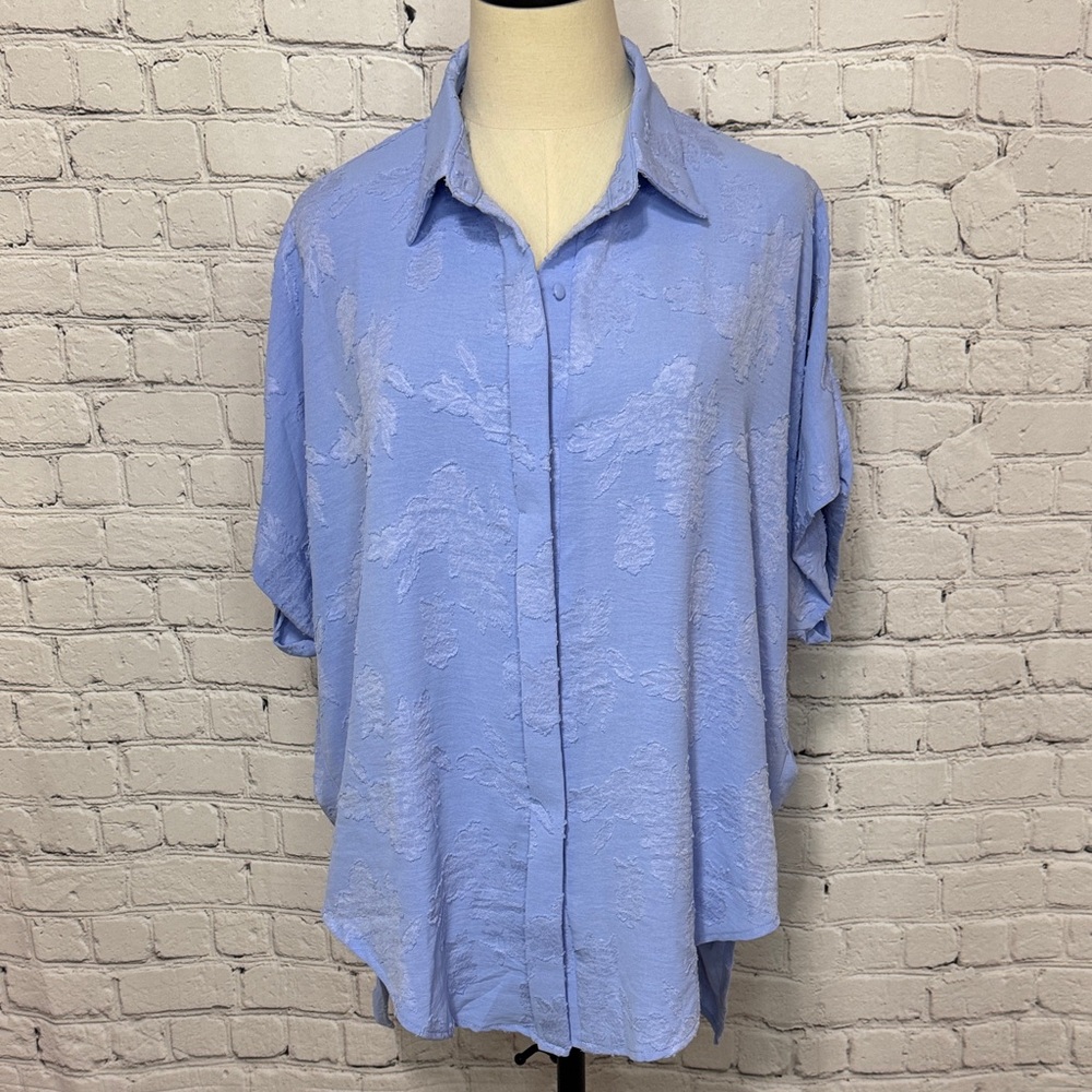NEW Umgee Oversized Floral Burn Out Button Down Blouse size S